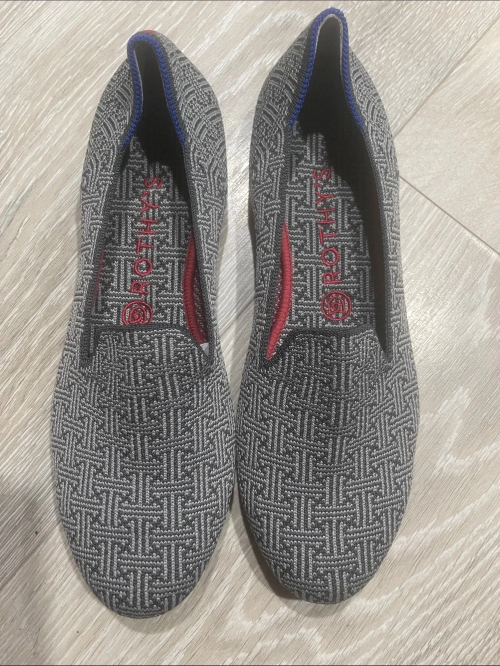 Rothy's size 9 Grid gray charcoal woman's Loafers